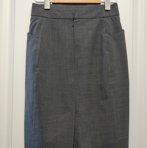 ARITZIA Talula Babaton Grey Wool Skirt - Picture 6 of 9